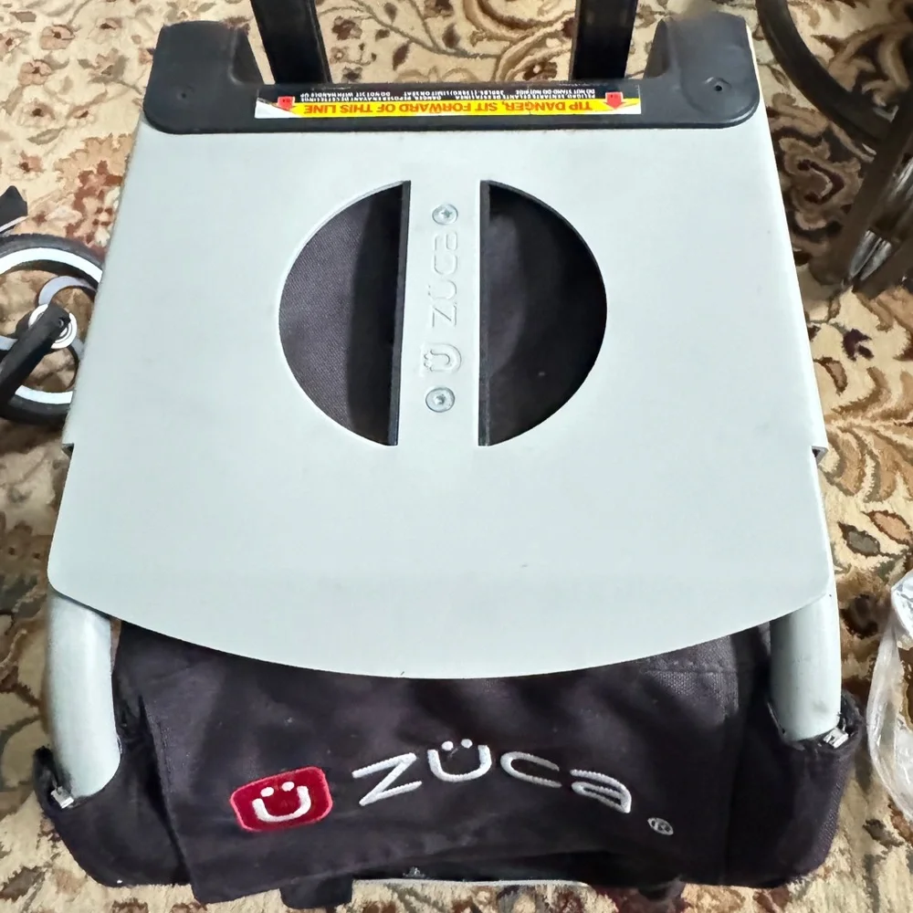 ZÜCA Kids Black Bag
